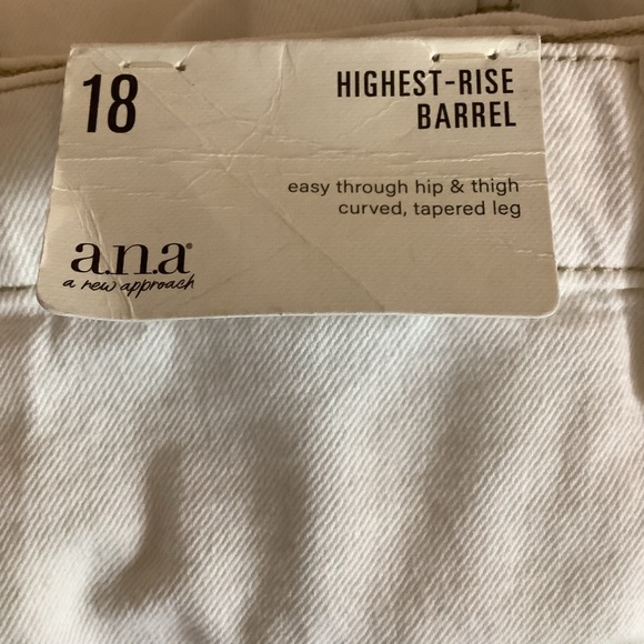 a.n.a Size 18 Ecru Highest Rise Barrel Pants. New With Tags - Picture 8 of 9